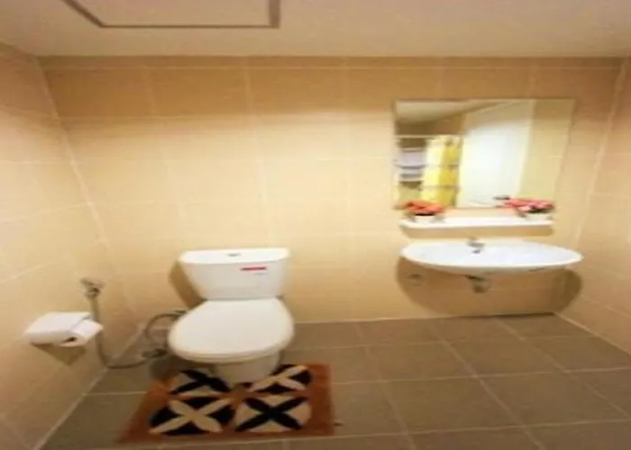 Hotel The Grow &