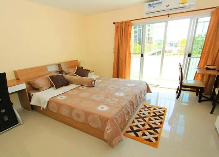 Hotel The Grow & Bangkok