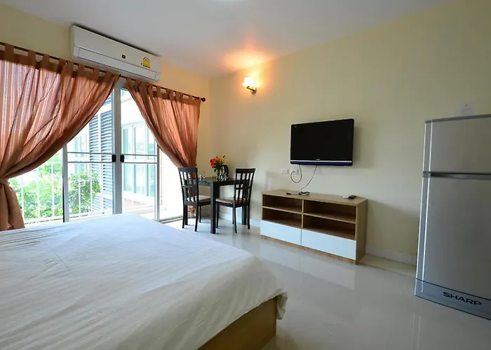 Hotel The Grow & Bangkok