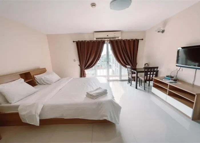 Hotel The Grow & Bangkok